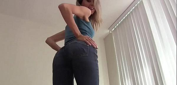  These pussy hugger jeans make me feel so hot JOI